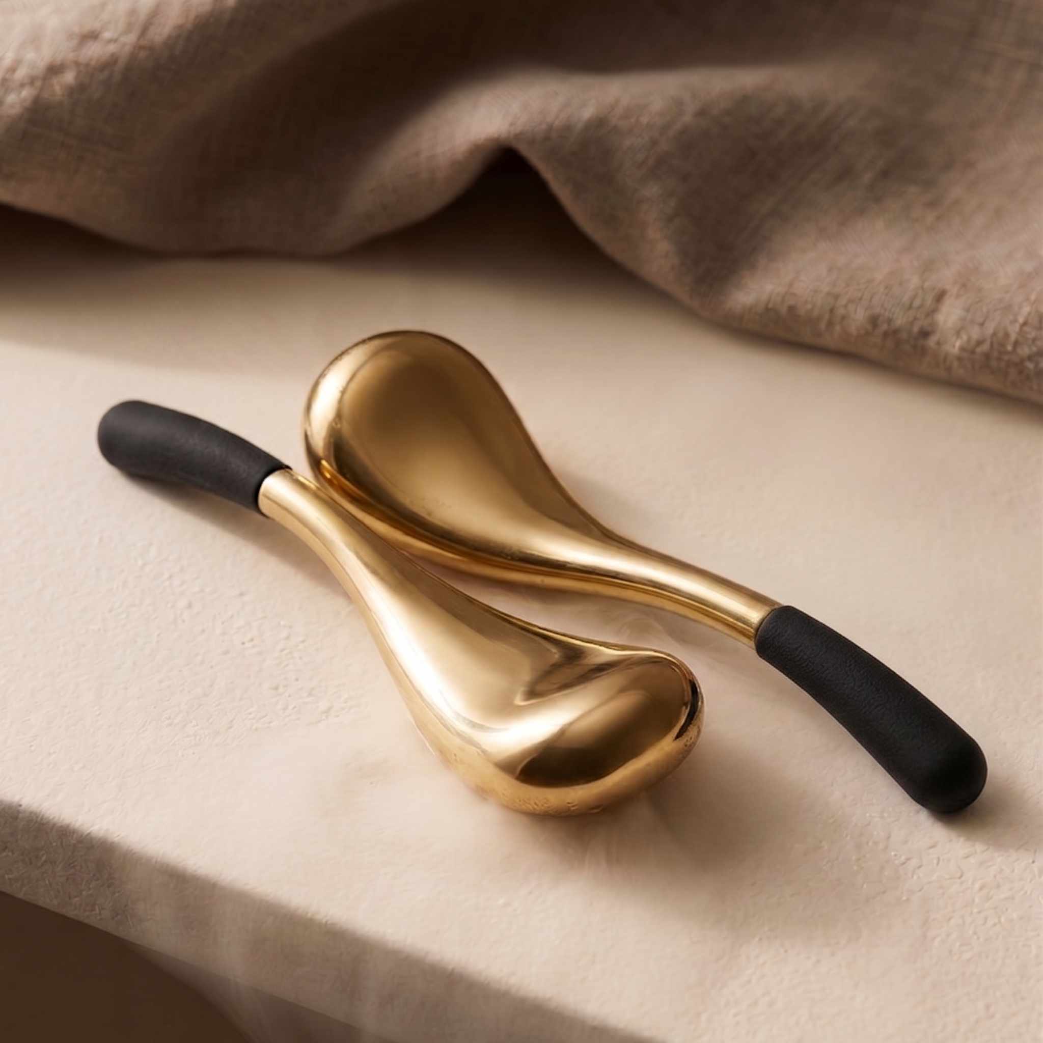 Eira Cooling Spoon